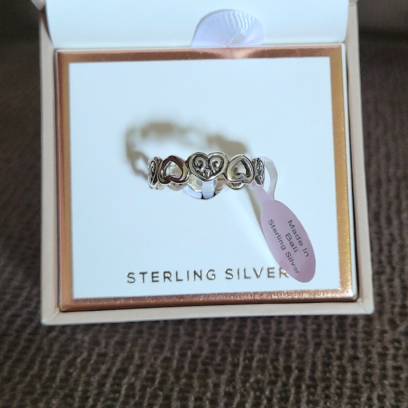 Annika Witt Sterling Silver🤍 Eternal♾️ Hearts💕 Ring💍 - NIB - Picture 4 of 15
